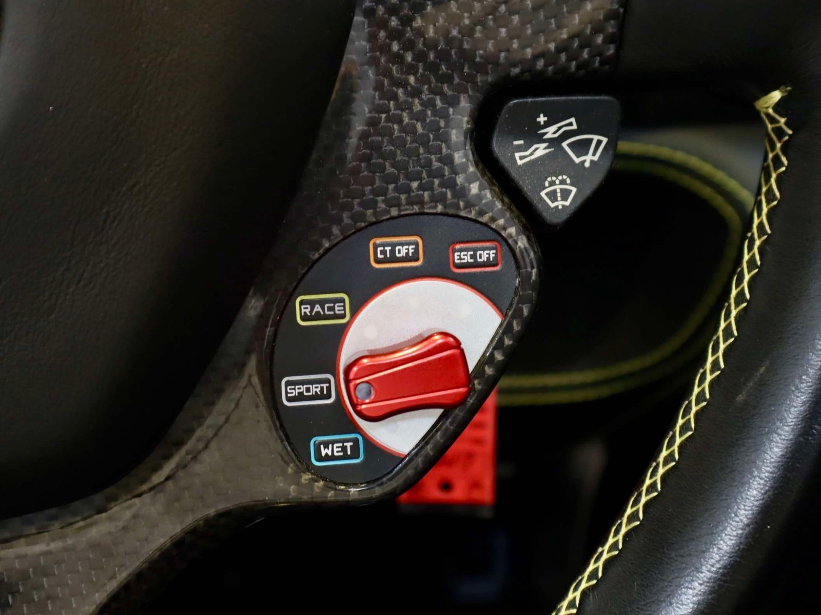 Used 2013 Ferrari 458 Spider RWD image 27