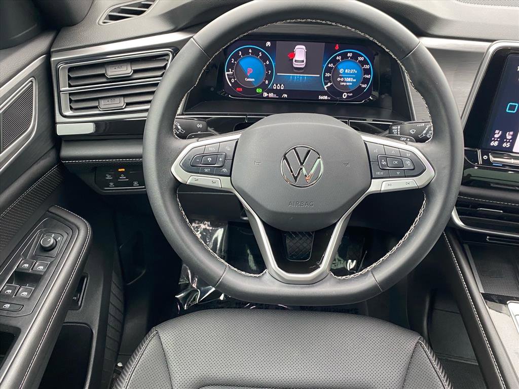 Certified 2024 Volkswagen Atlas Cross Sport SE w/ Panoramic Sunroof Package FWD image 7