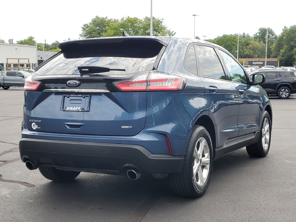 Used 2019 Ford Edge SE AWD/4WD image 3