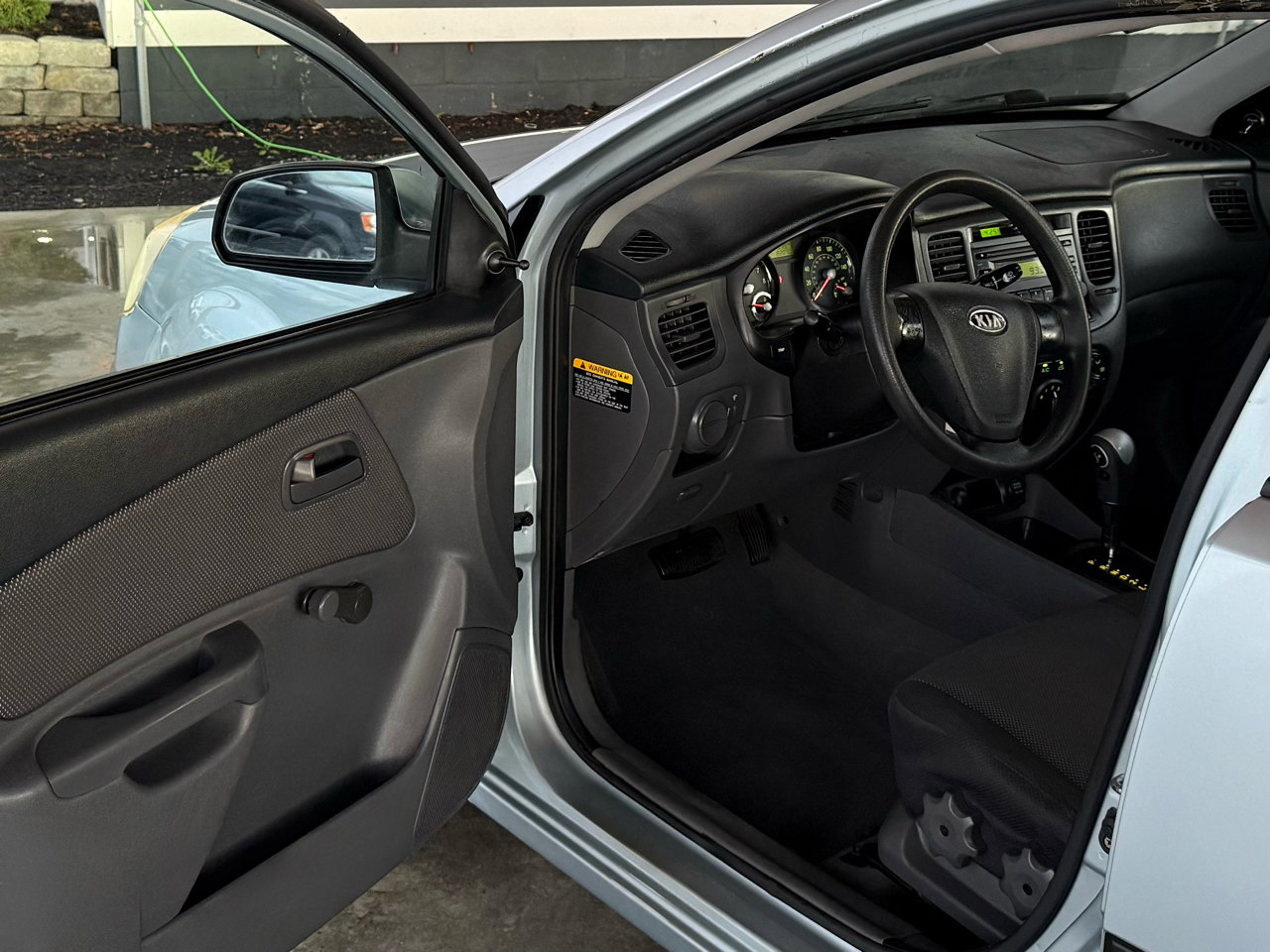 Used 2008 Kia Rio LX image 15