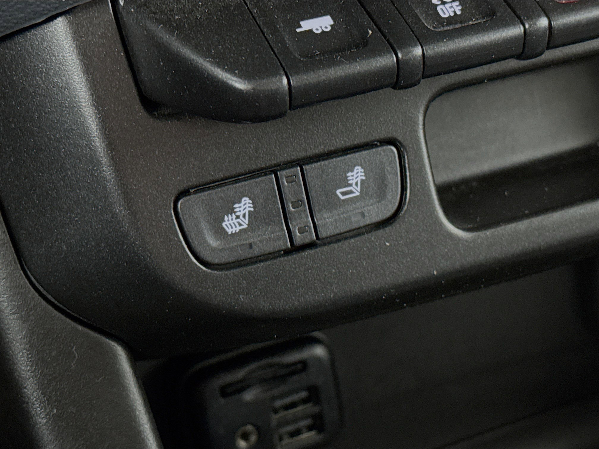 Used 2022 Chevrolet Colorado Z71 AWD/4WD image 20