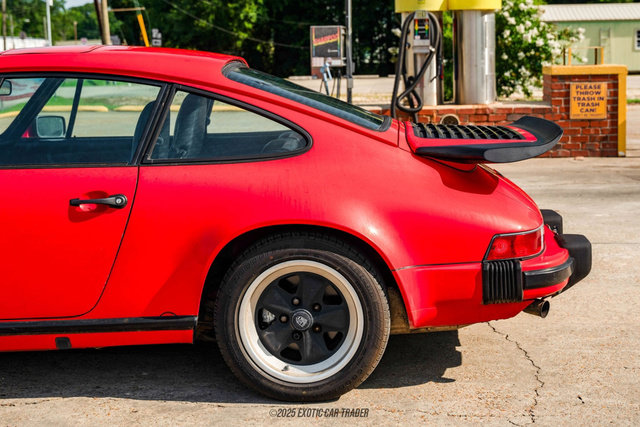 Used 1986 Porsche 911 Carrera image 5