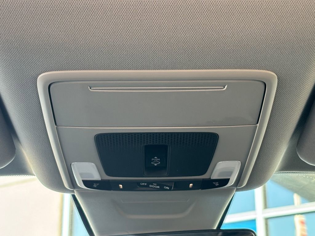 Used 2023 Honda CR-V EX-L image 20