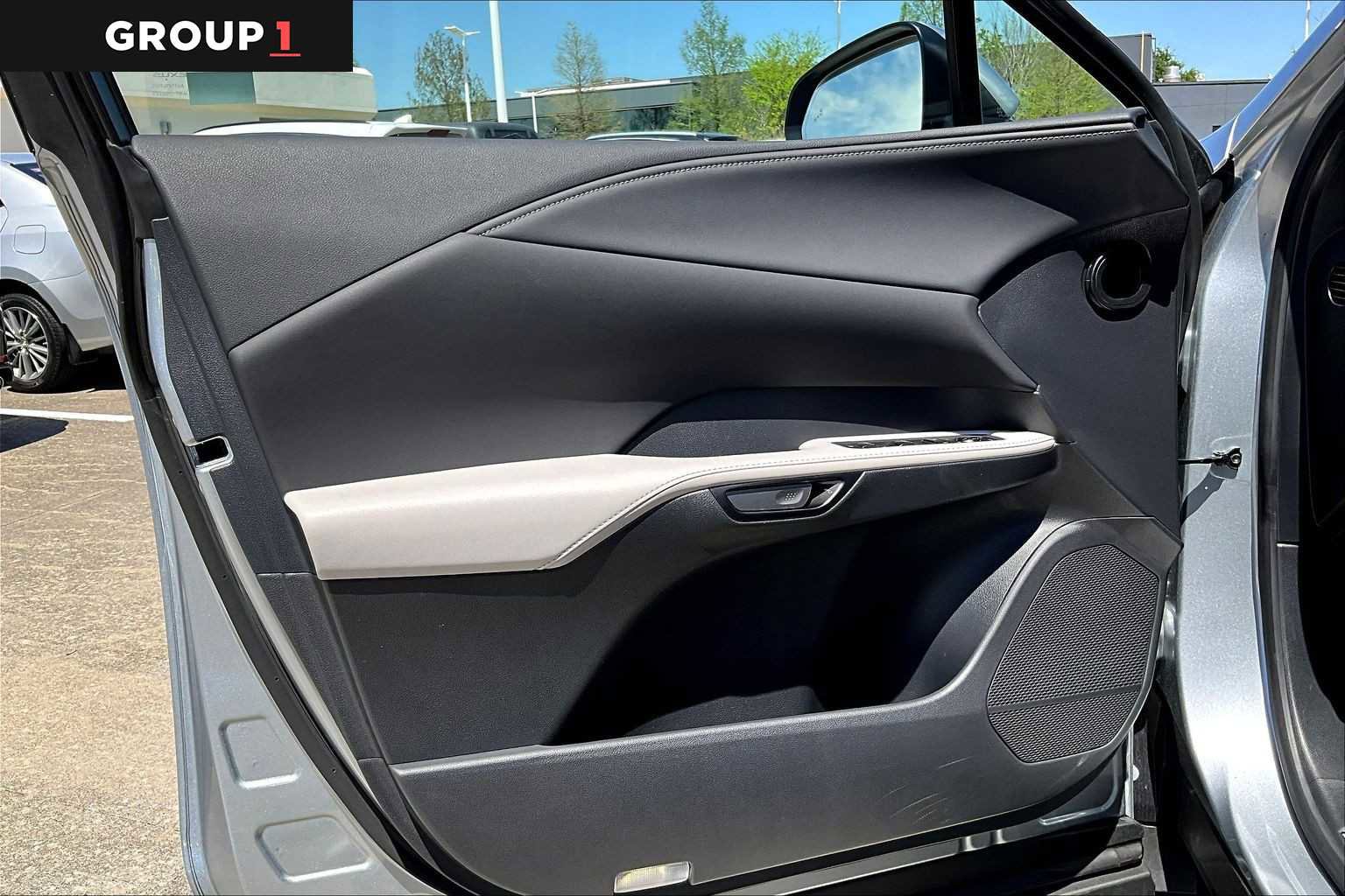 Used 2025 Lexus RX 350 Premium Plus w/ Accessory Package (Z1) image 19