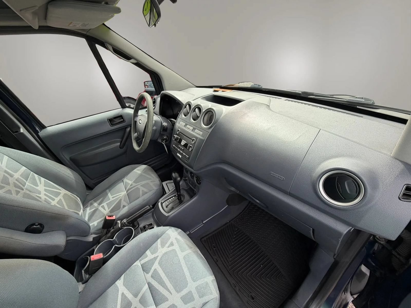 Used 2013 Ford Transit Connect XLT FWD image 13