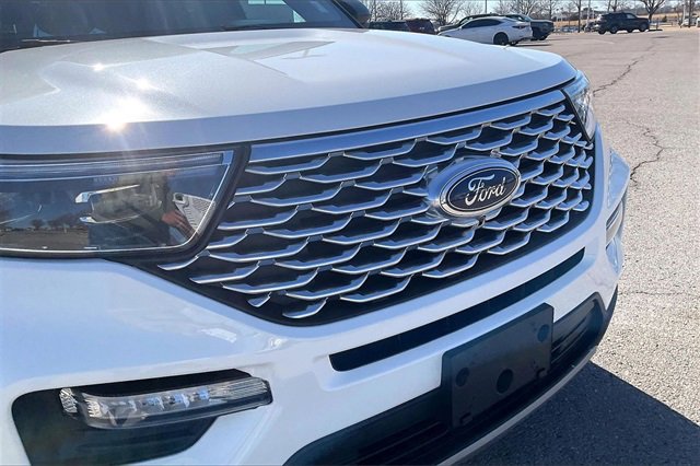 Used 2022 Ford Explorer Platinum w/ Technology Package image 25