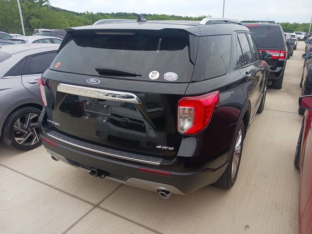 Used 2021 Ford Explorer Limited w/ Class III Trailer Tow Package AWD/4WD image 3