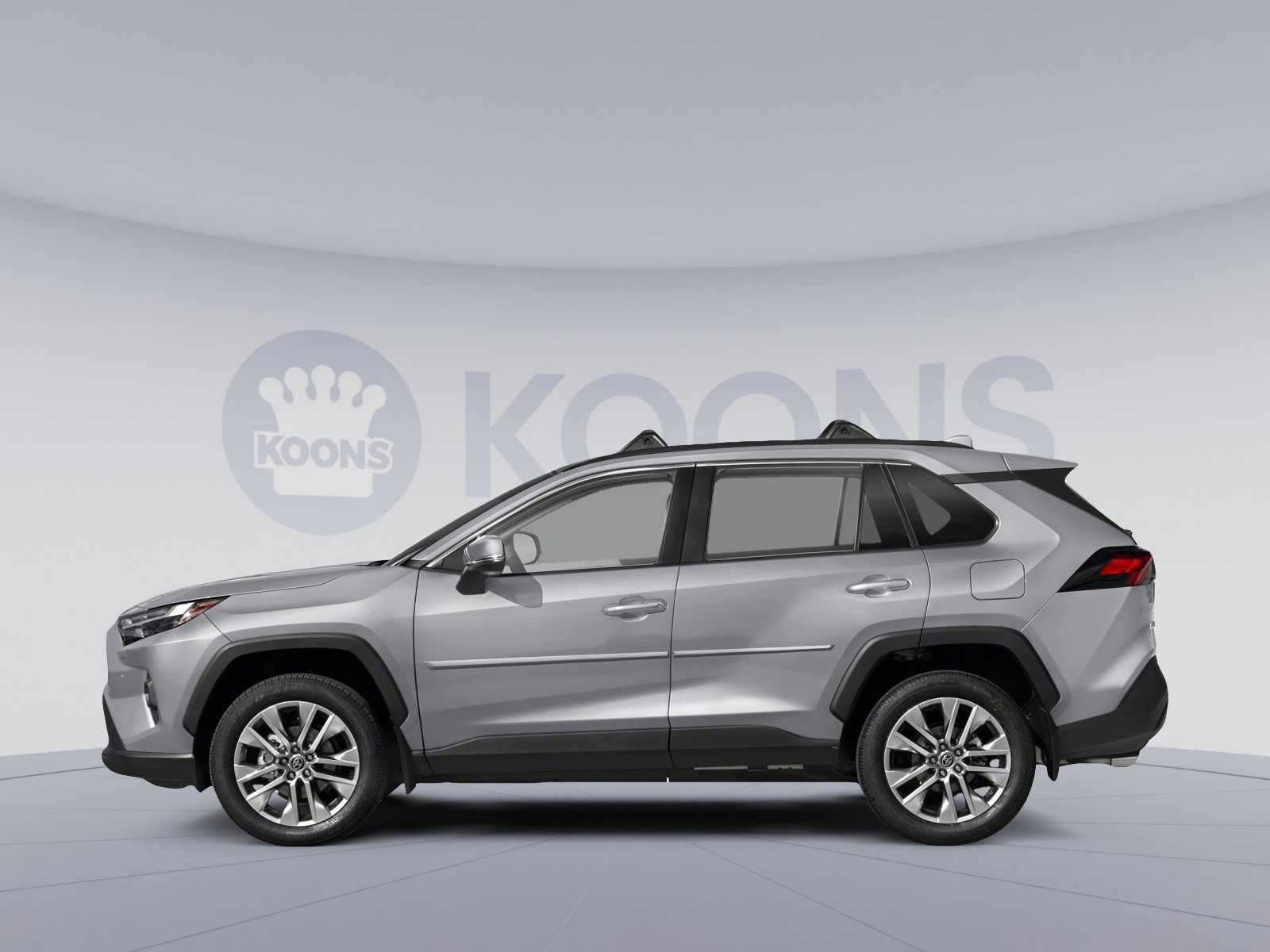 Used 2024 Toyota RAV4 XLE Premium FWD image 4