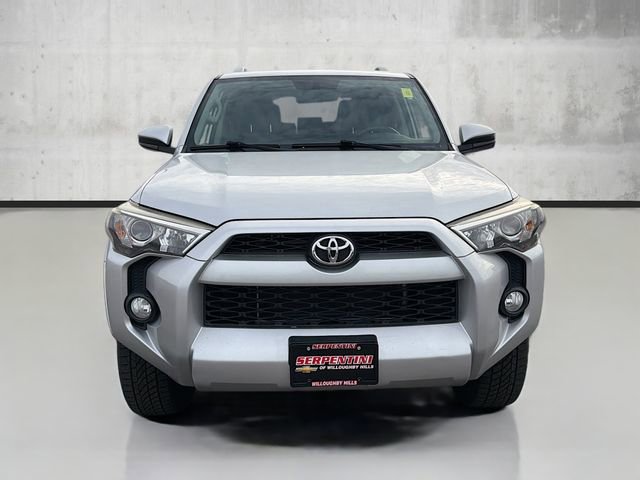 Used 2014 Toyota 4Runner SR5 image 2
