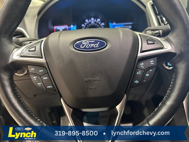 Used 2023 Ford Edge Titanium w/ Class II Trailer Tow Package AWD/4WD image 10