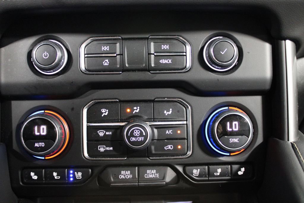 Used 2024 Chevrolet Tahoe Premier image 38