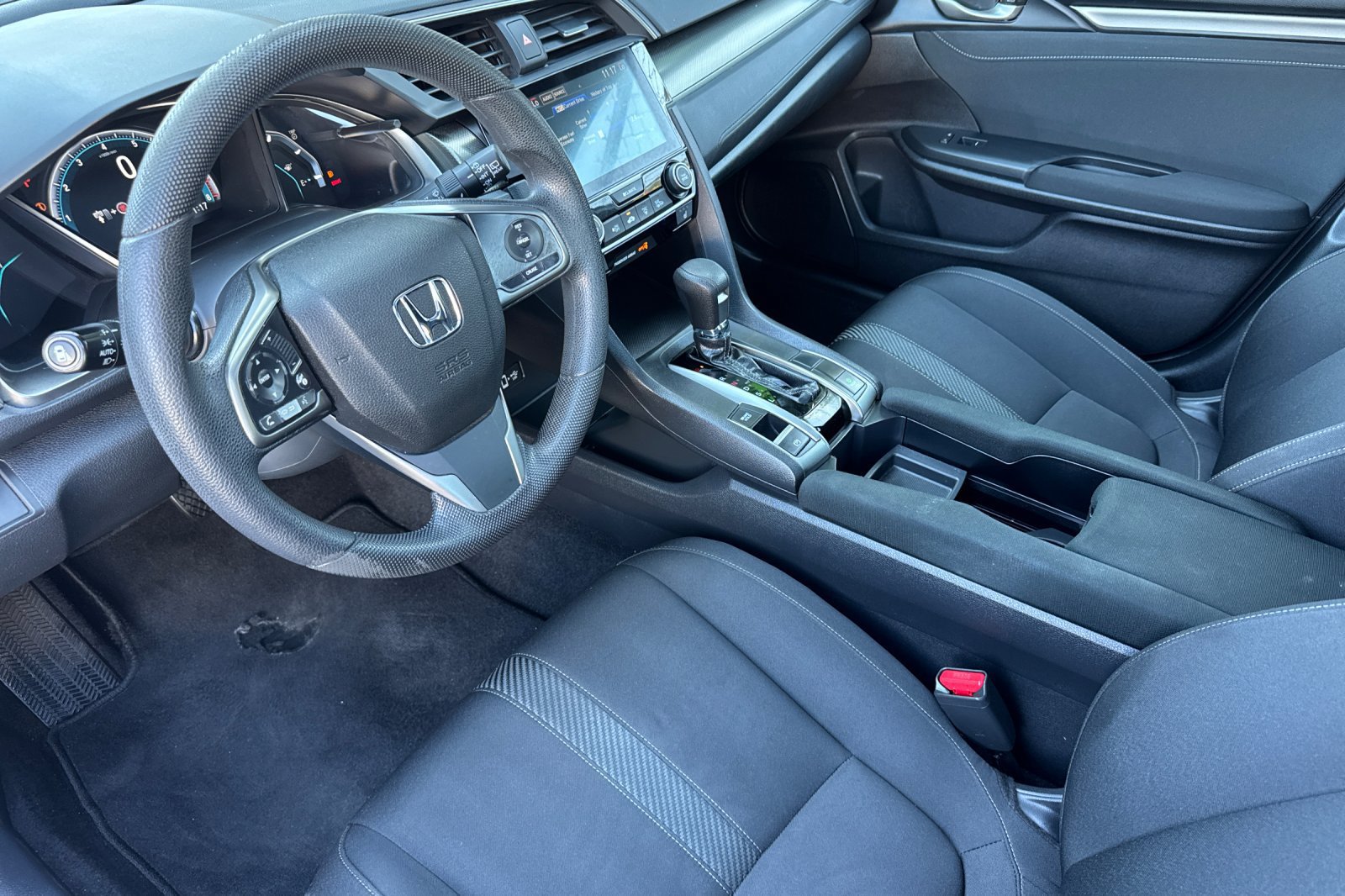 Used 2018 Honda Civic EX image 2