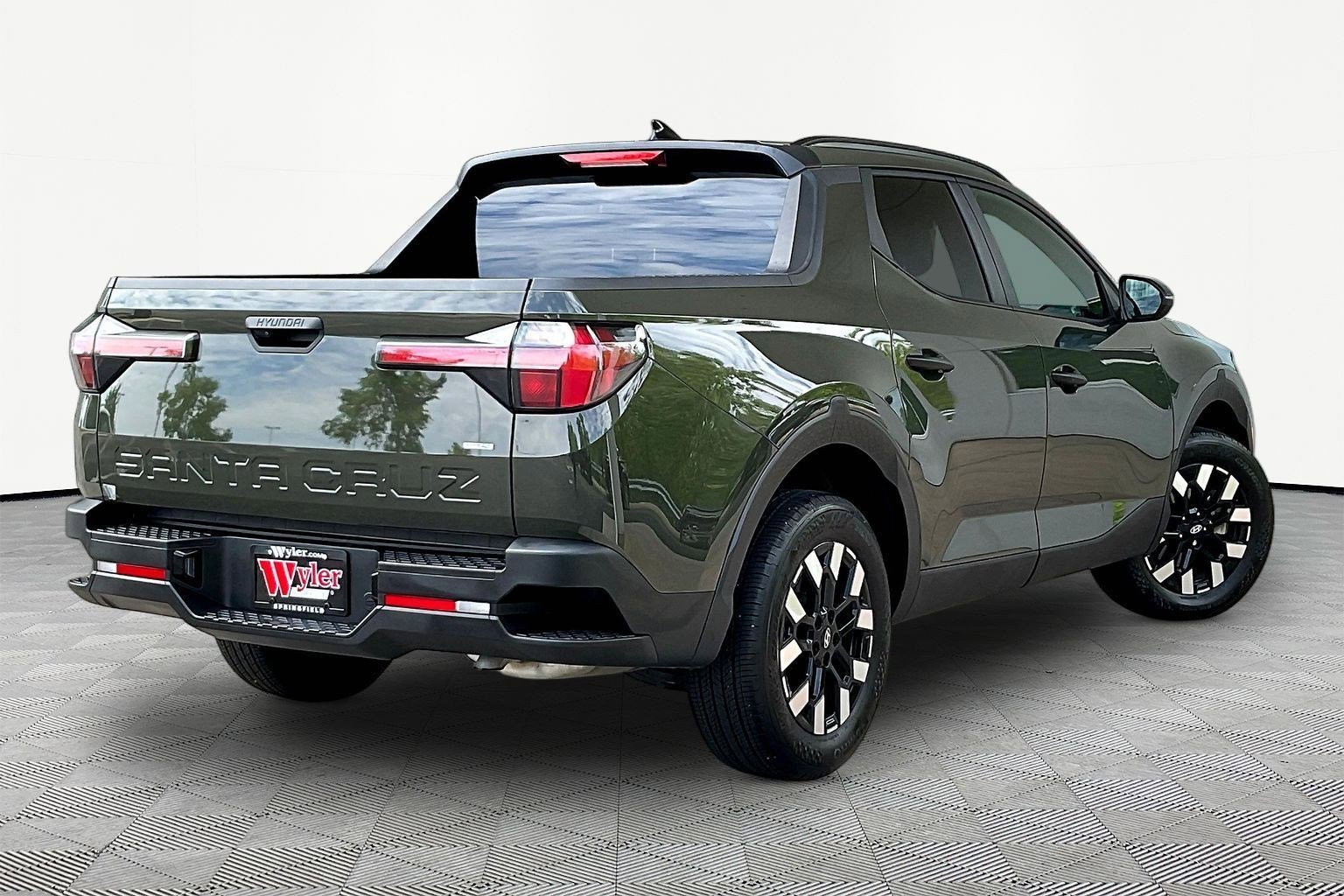 Used 2025 Hyundai Santa Cruz SEL AWD/4WD image 6