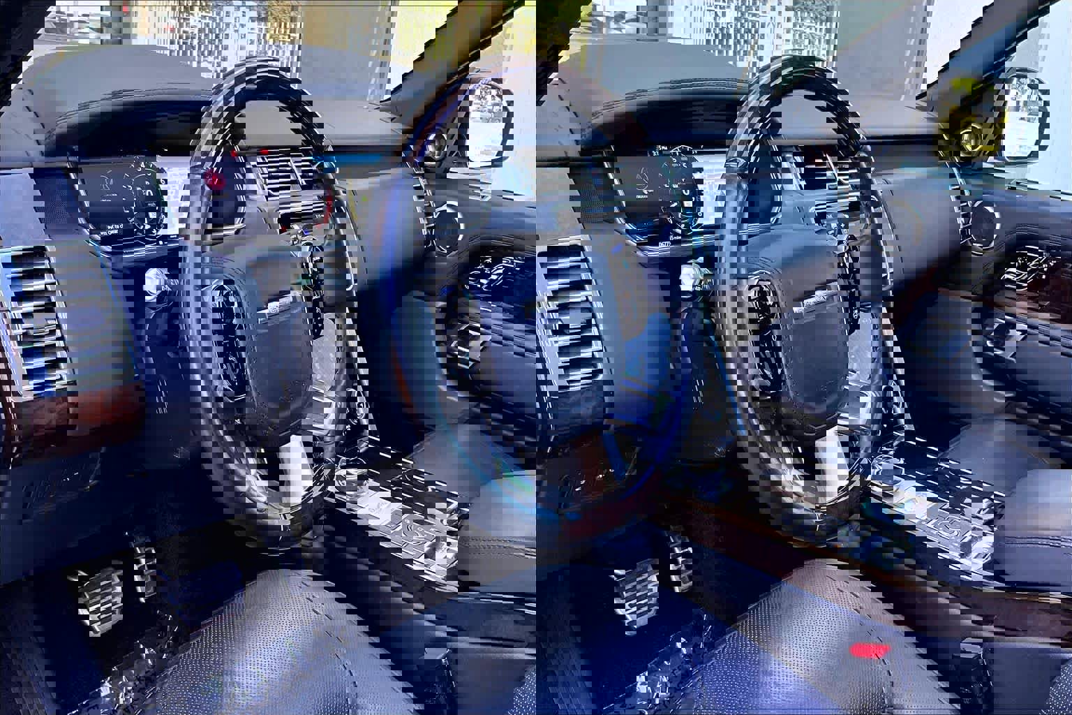 Used 2021 Land Rover Range Rover Westminster Edition image 17