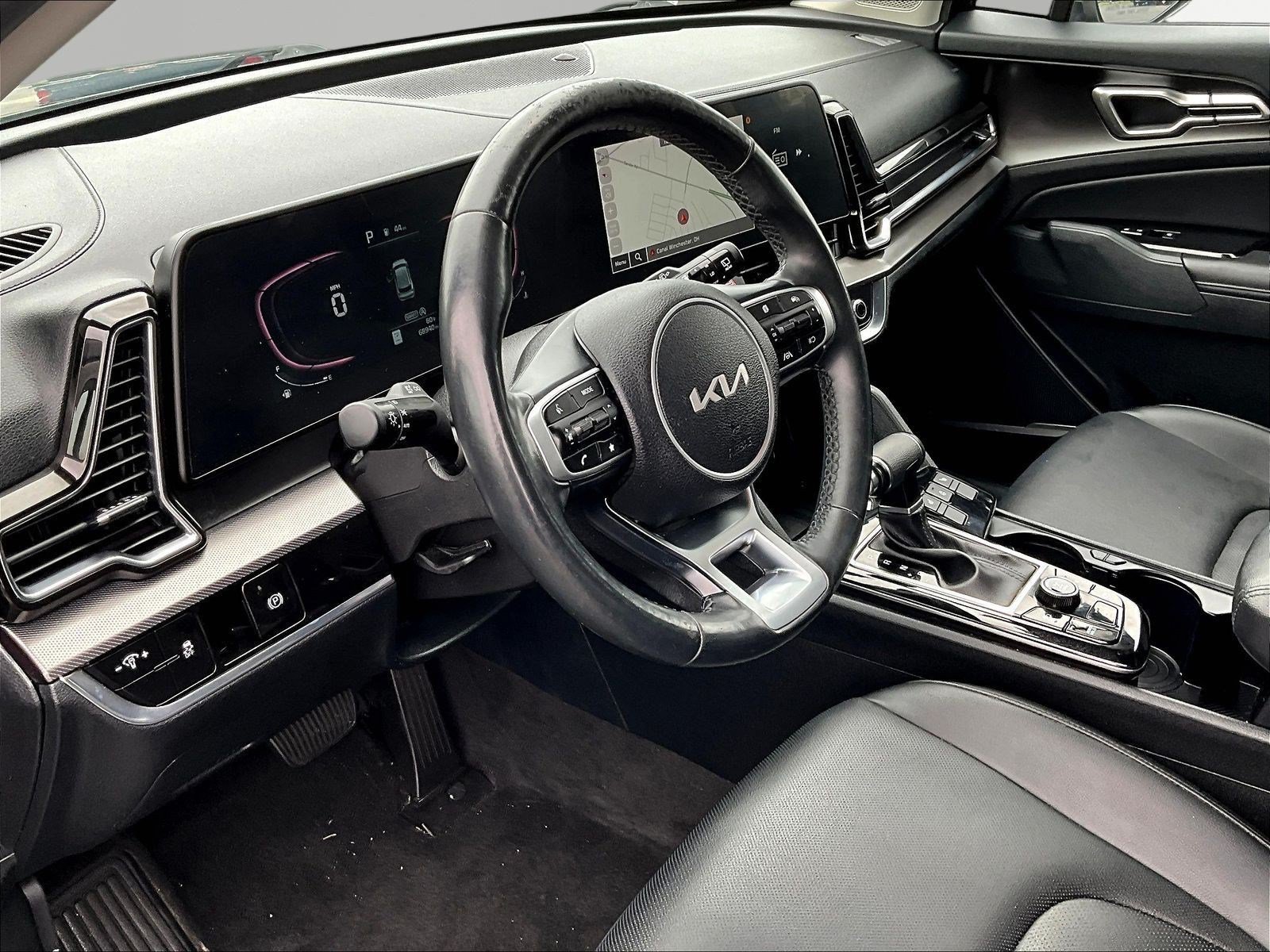 Used 2023 Kia Sportage EX AWD/4WD image 17