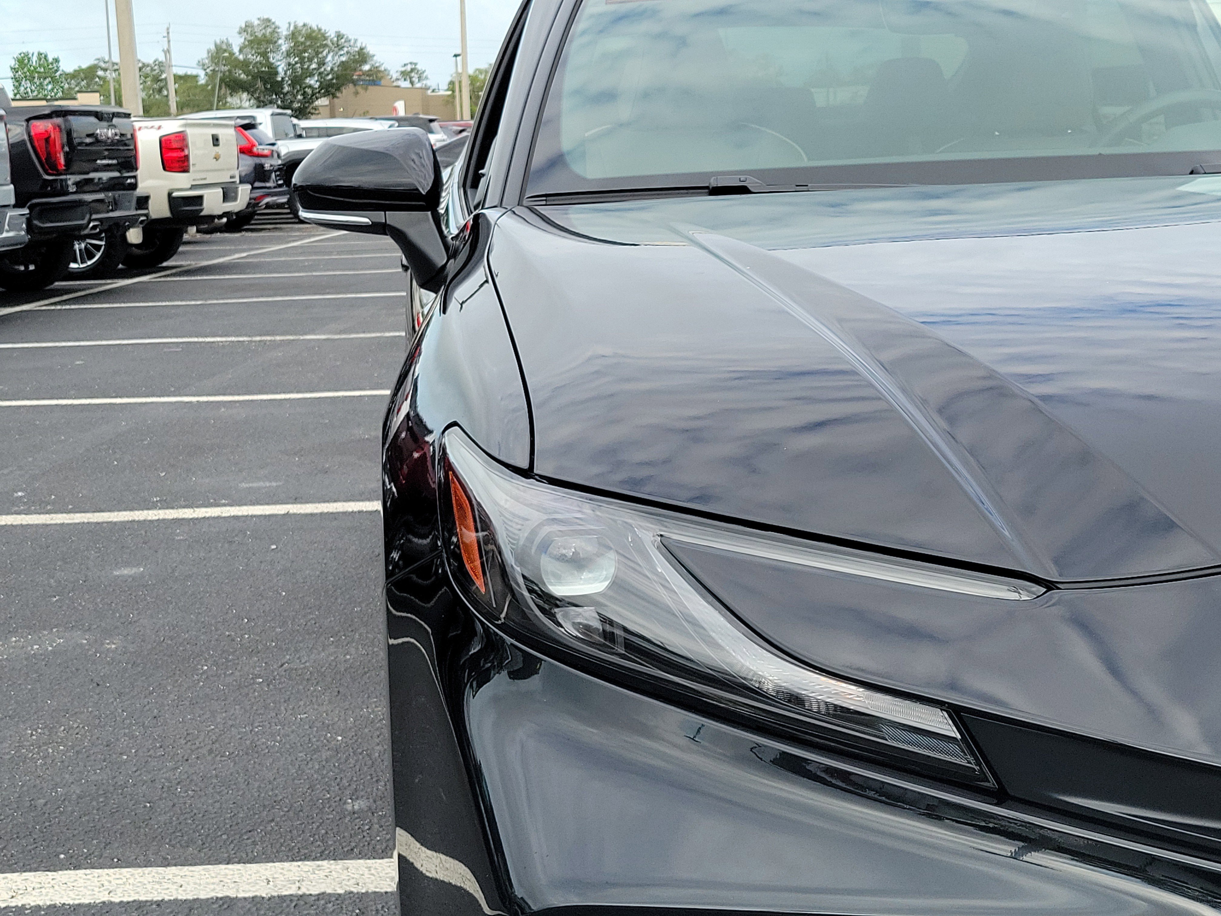 Certified 2025 Toyota Camry SE FWD image 7