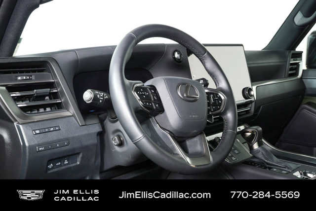 Used 2025 Lexus GX 550 AWD/4WD image 4