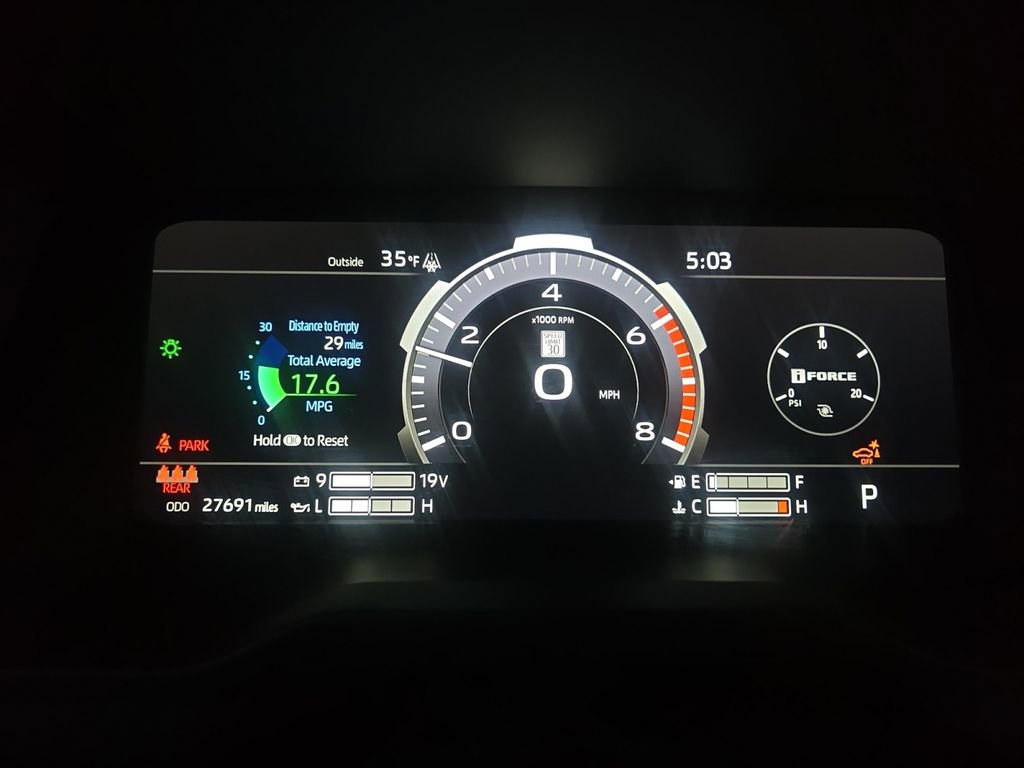 Used 2024 Toyota Tundra Limited image 21