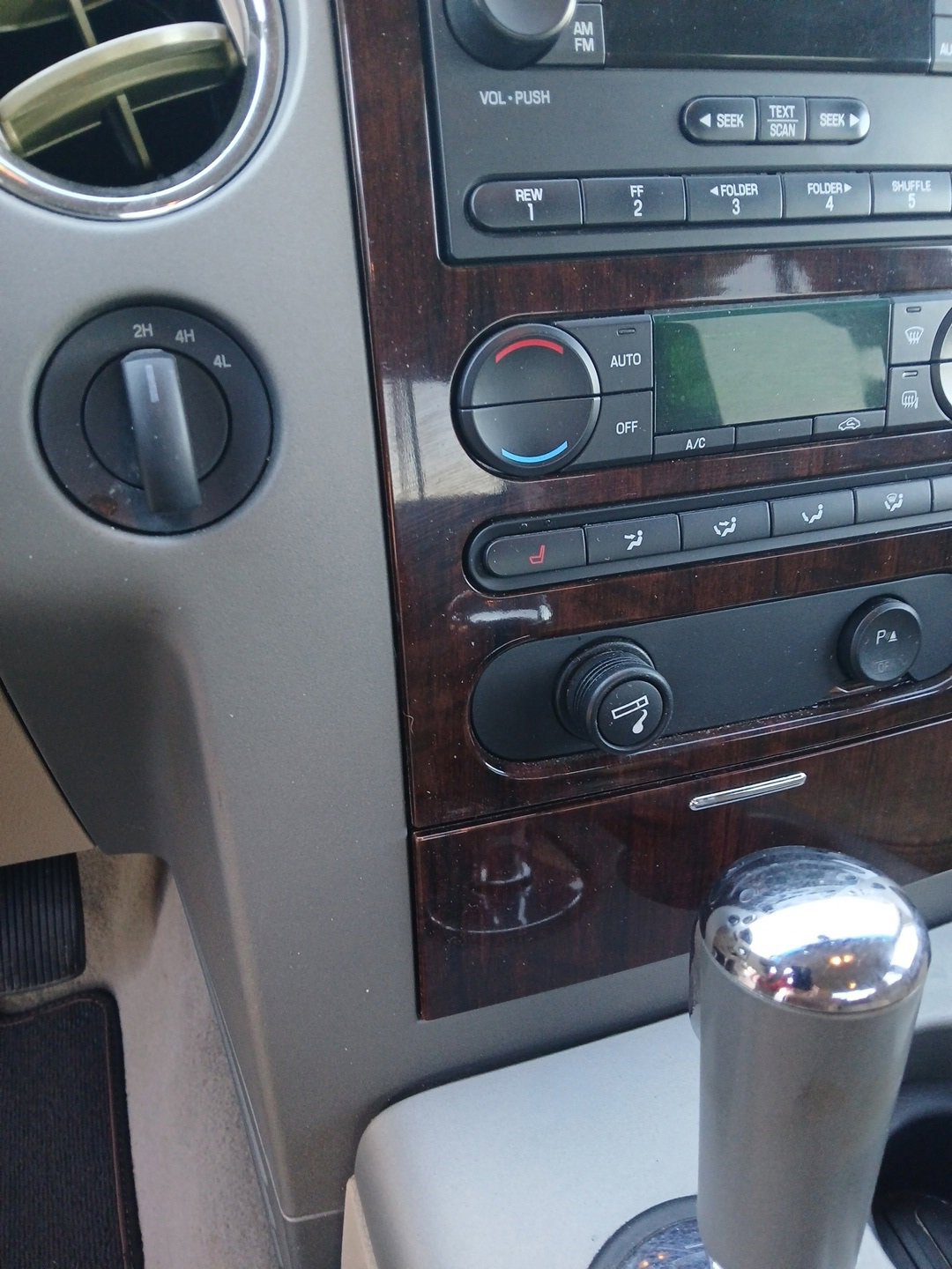 Used 2007 Ford F150 King Ranch image 10