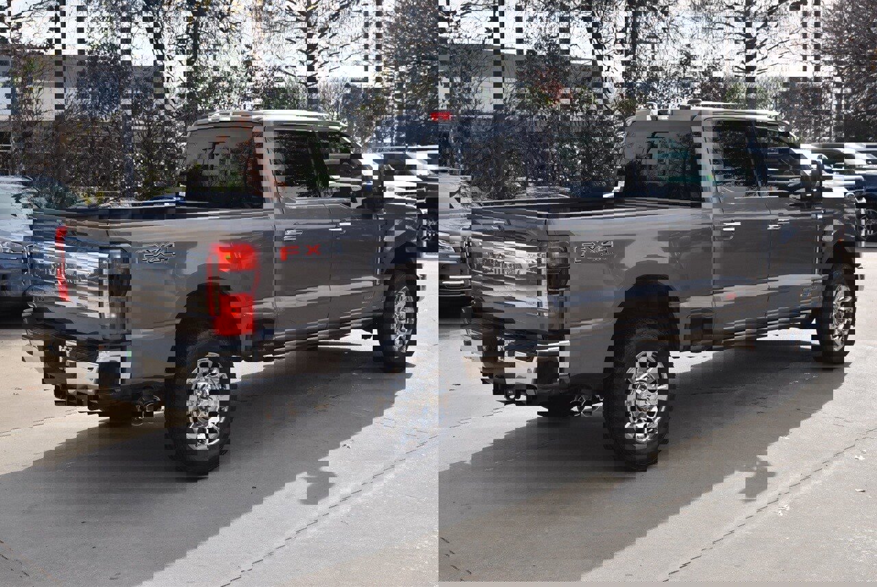 Used 2023 Ford F250 King Ranch w/ Chrome Package image 7