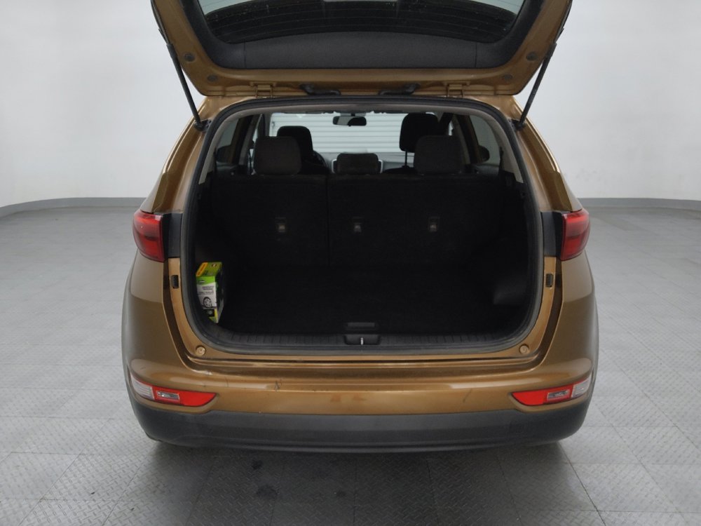 Used 2017 Kia Sportage LX image 29