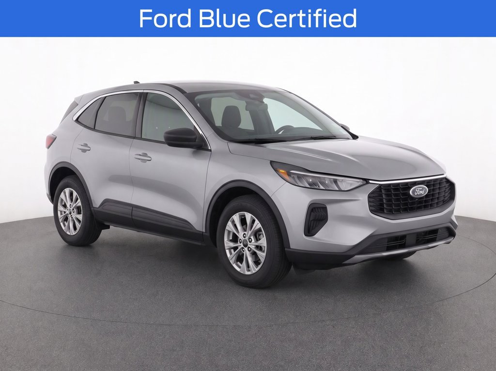 Used 2023 Ford Escape Active AWD/4WD image 2