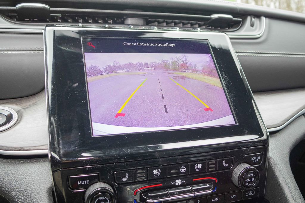 Used 2022 Jeep Grand Cherokee Overland w/ Luxury Tech Group IV image 21