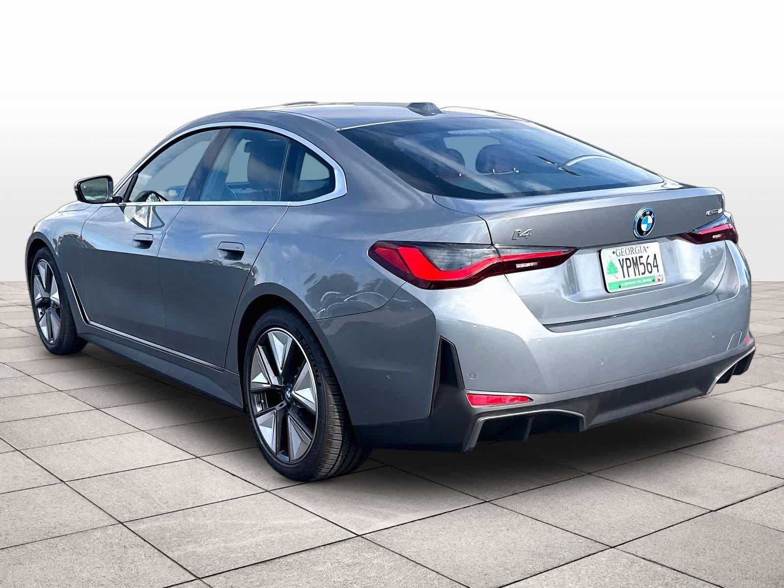 Used 2023 BMW i4 eDrive40 RWD image 7
