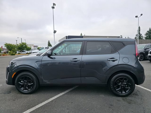 Certified 2025 Kia Soul LX w/ LX Technology Package FWD image 2