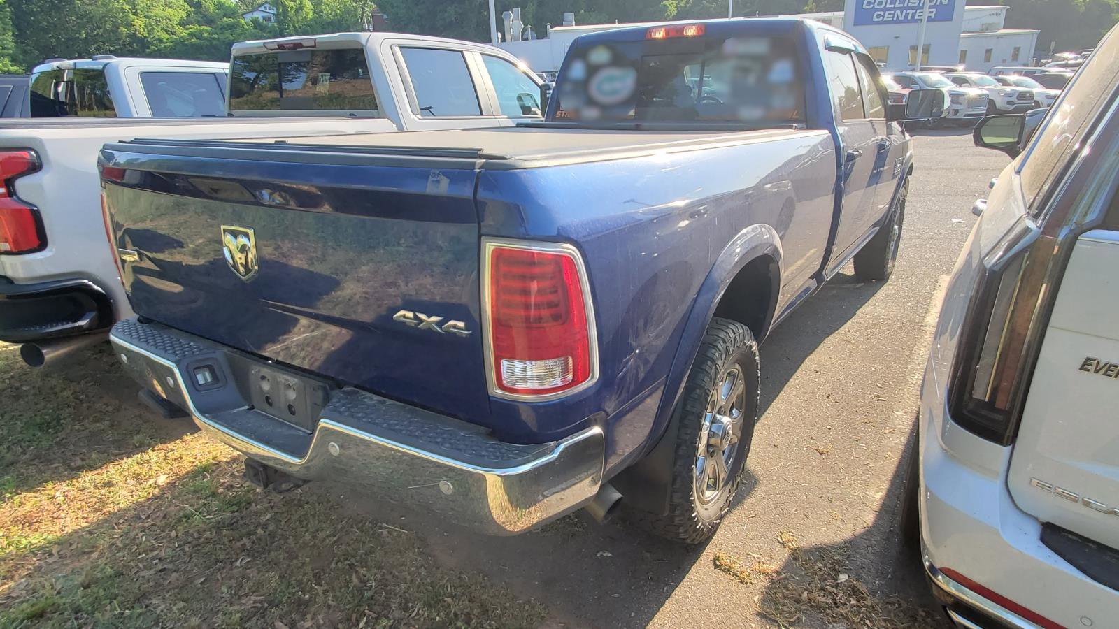 Used 2018 RAM 2500 Laramie AWD/4WD image 9