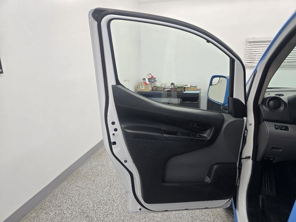 Used 2021 Nissan NV200 SV FWD image 23