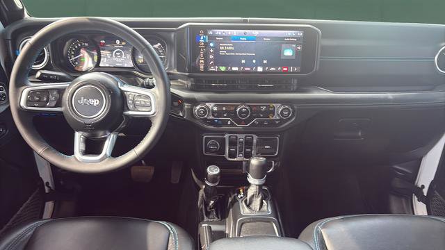 Used 2024 Jeep Wrangler High Altitude AWD/4WD image 19