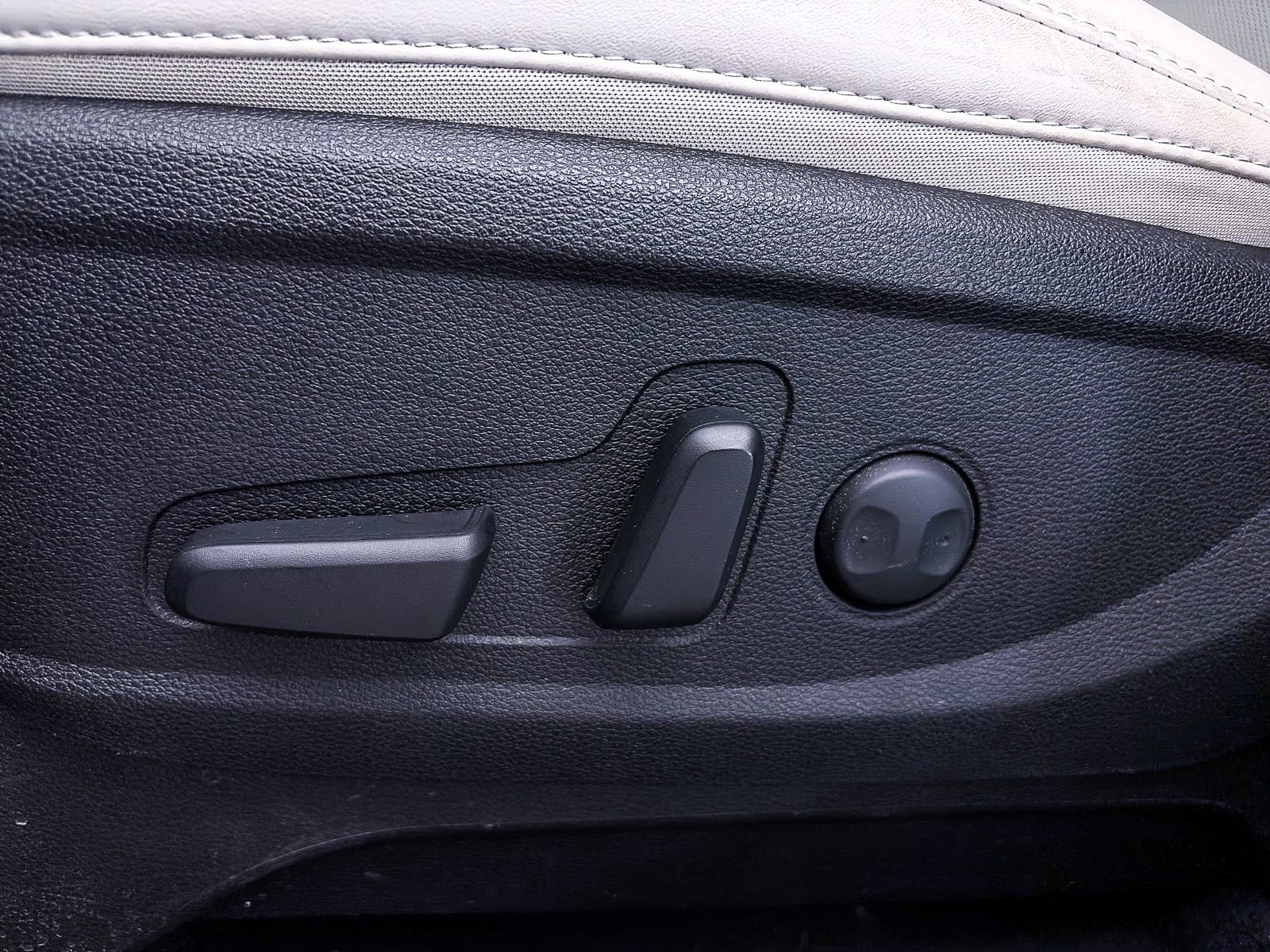 Used 2024 Kia Telluride S w/ S Sunroof Package image 21
