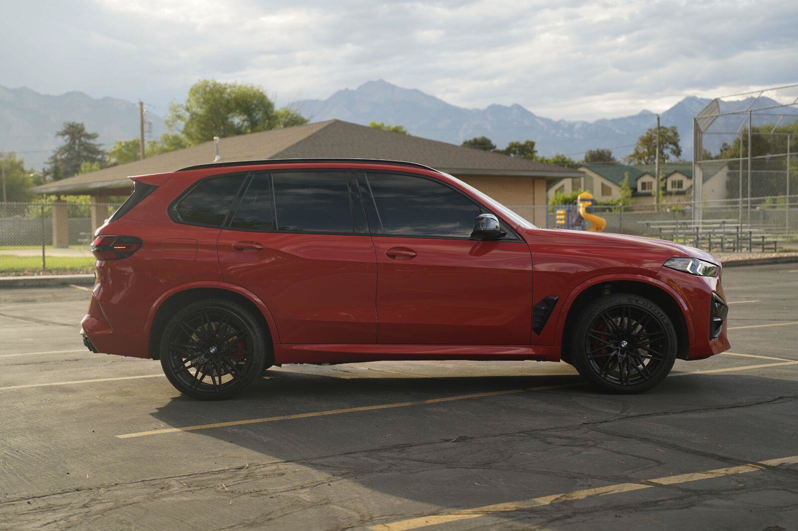 Used 2024 BMW X5 M Competition w/ Executive Package AWD/4WD image 6