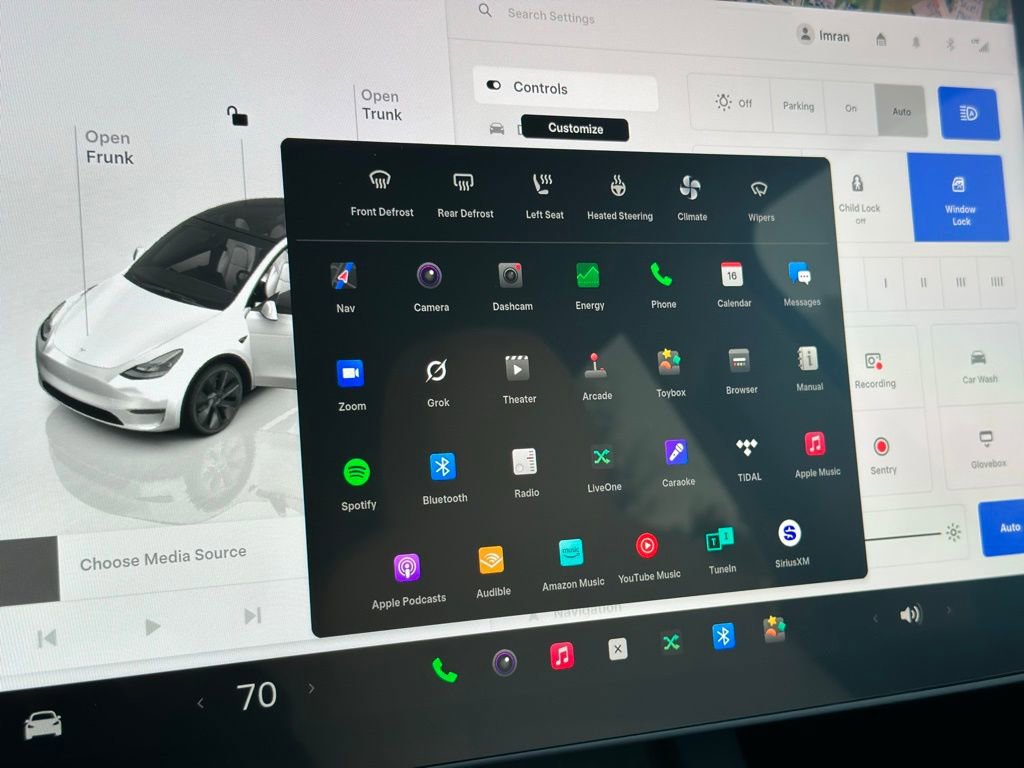 Used 2024 Tesla Model Y Long Range image 34