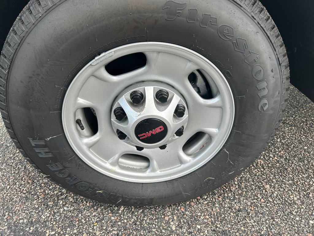 New 2025 GMC Sierra 2500 Pro image 11