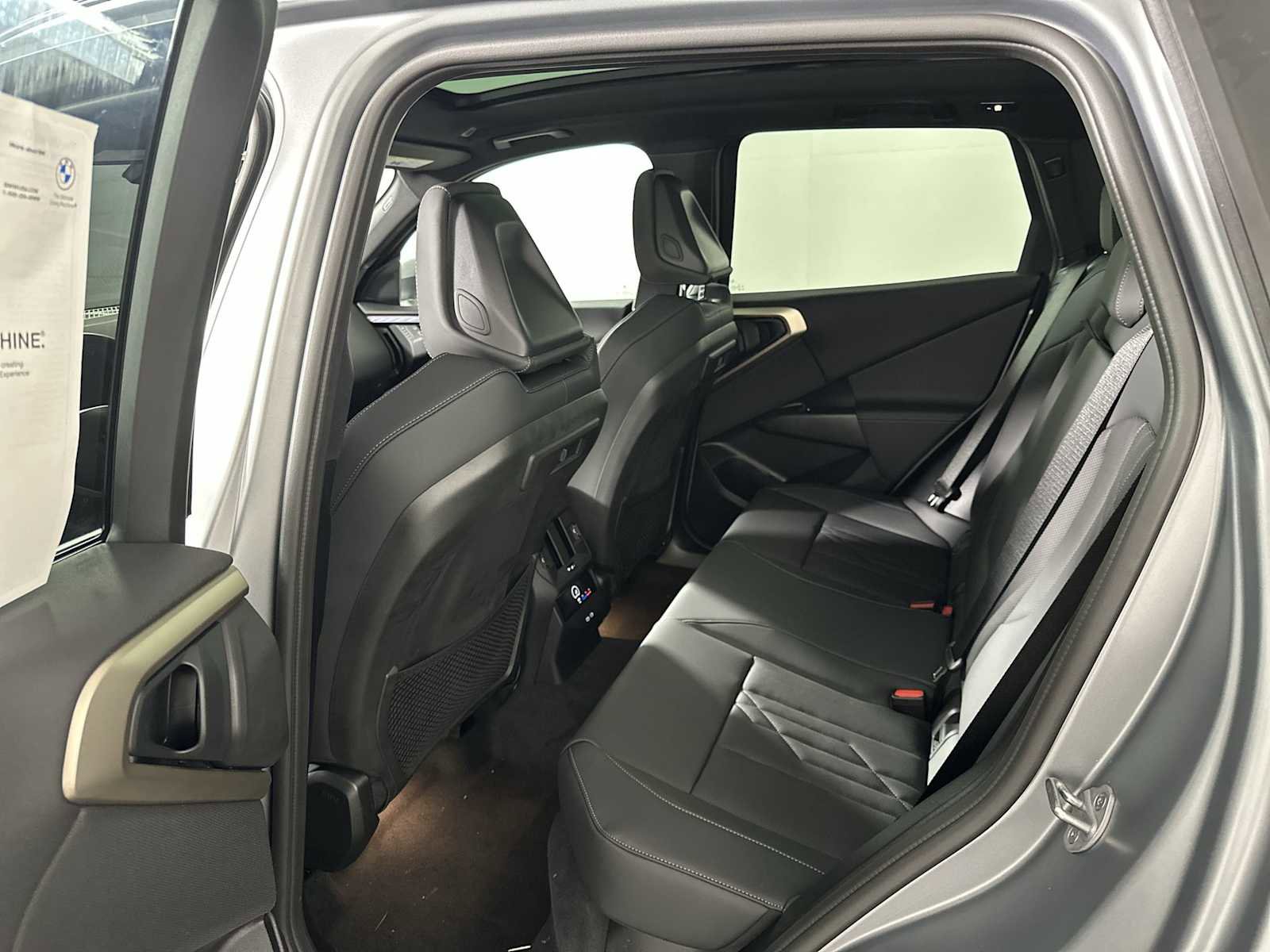 New 2025 BMW X3 xDrive30i w/ Premium Package image 19