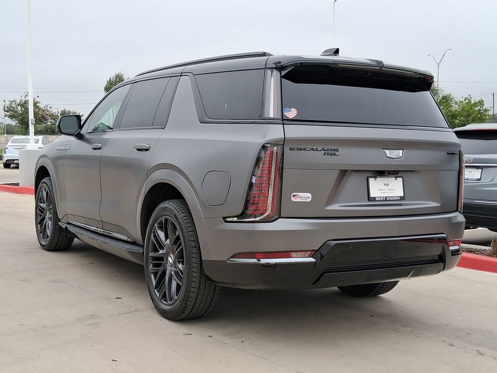 New 2026 Cadillac Escalade IQL Sport 1 w/ LPO, ONYX Package AWD/4WD image 4
