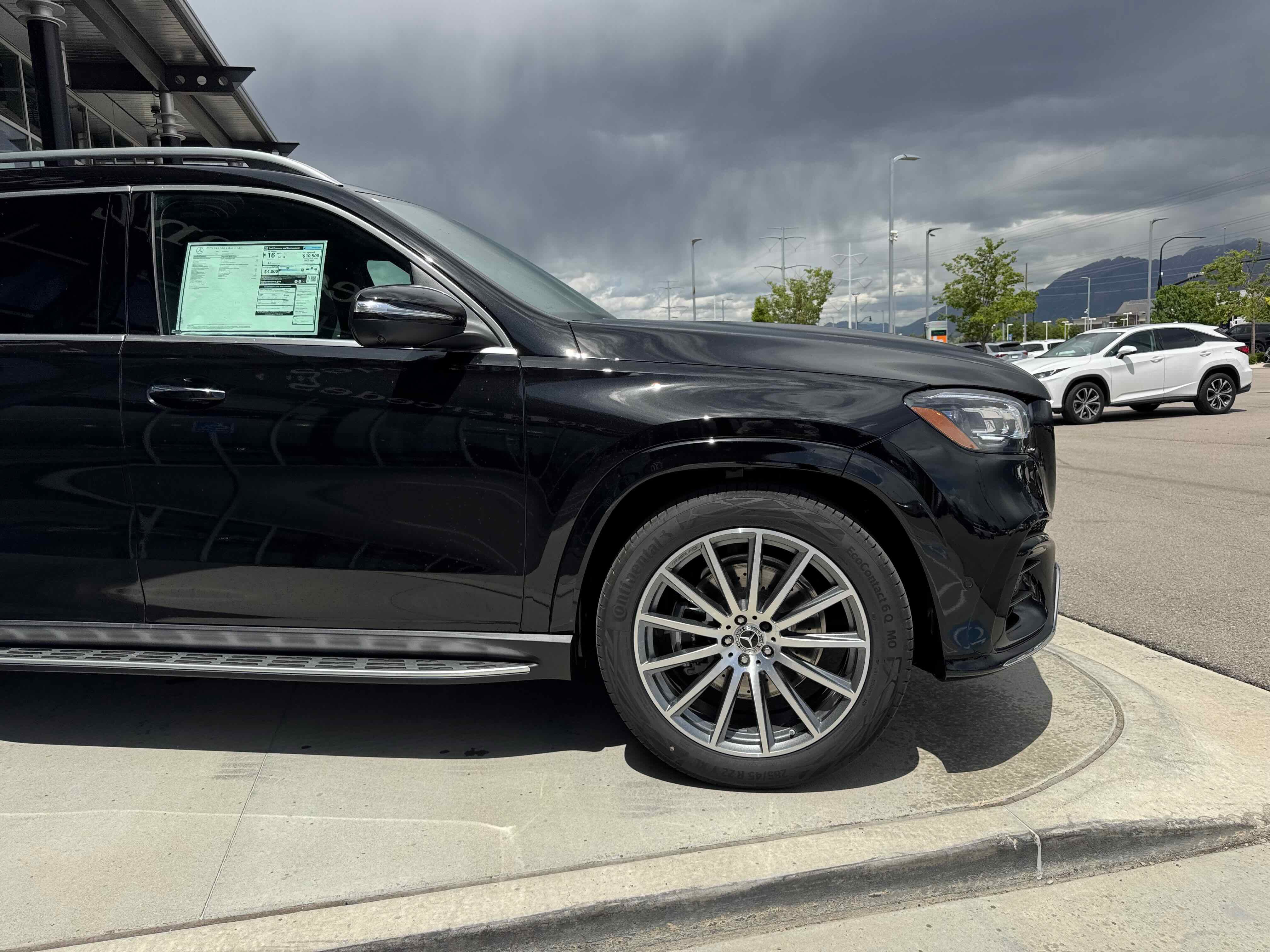 New 2025 Mercedes-Benz GLS 580 4MATIC image 10