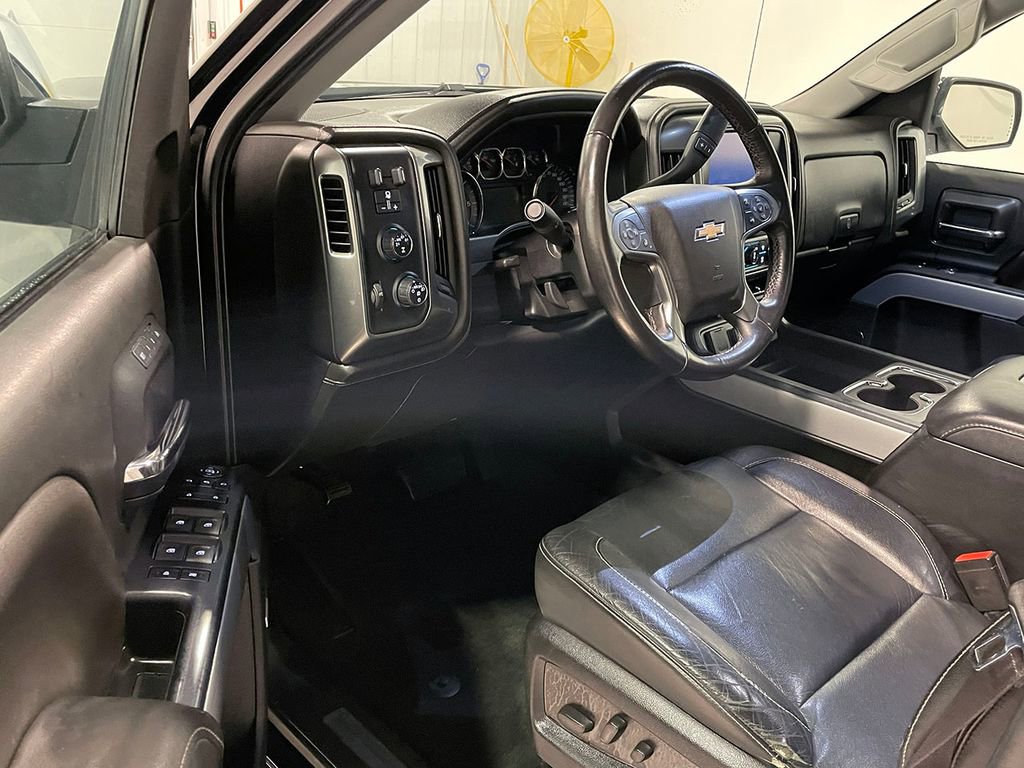 Used 2016 Chevrolet Silverado 1500 LTZ Z71 w/ LTZ Plus Package image 19