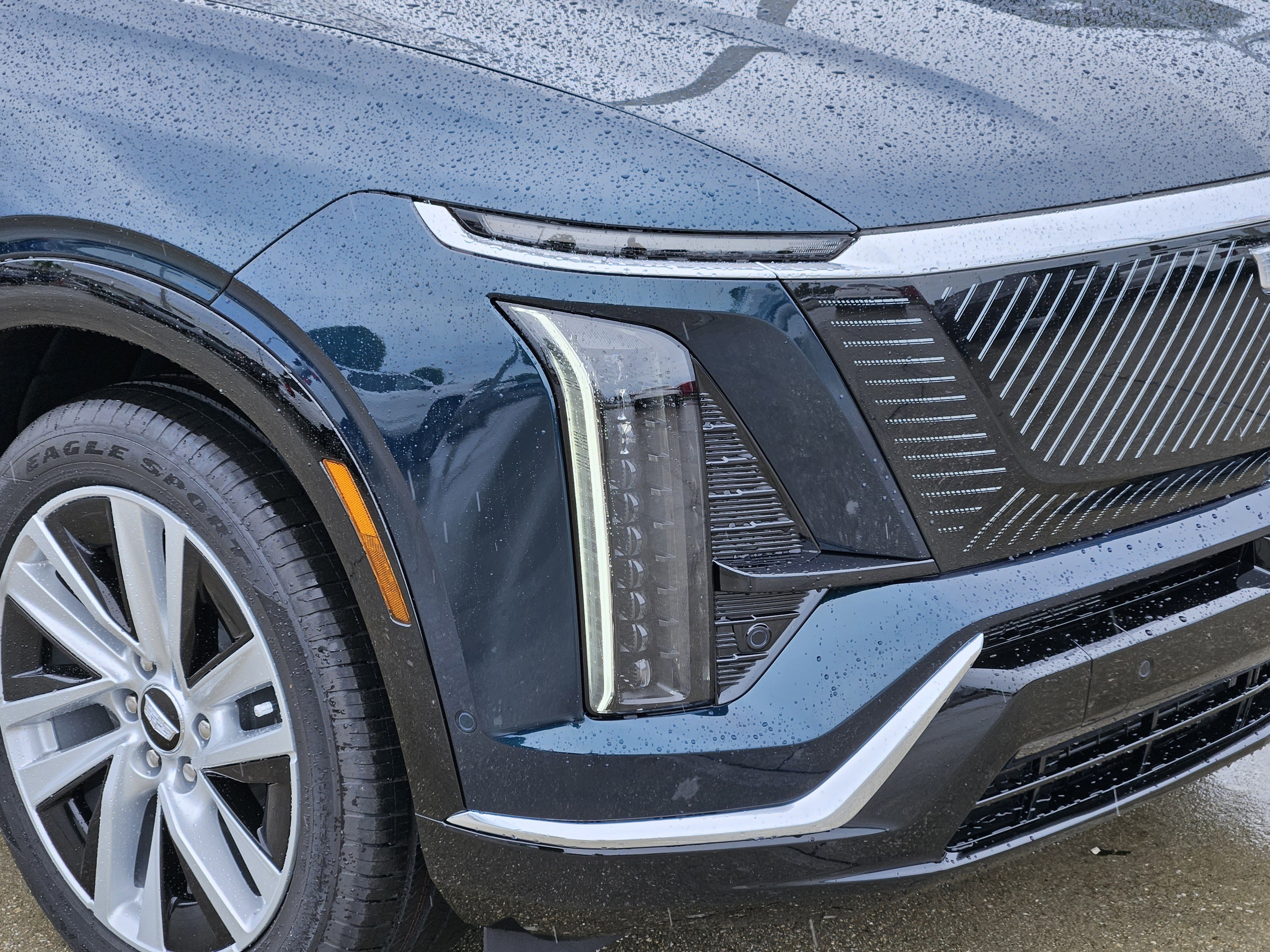 New 2026 Cadillac Vistiq Luxury image 9