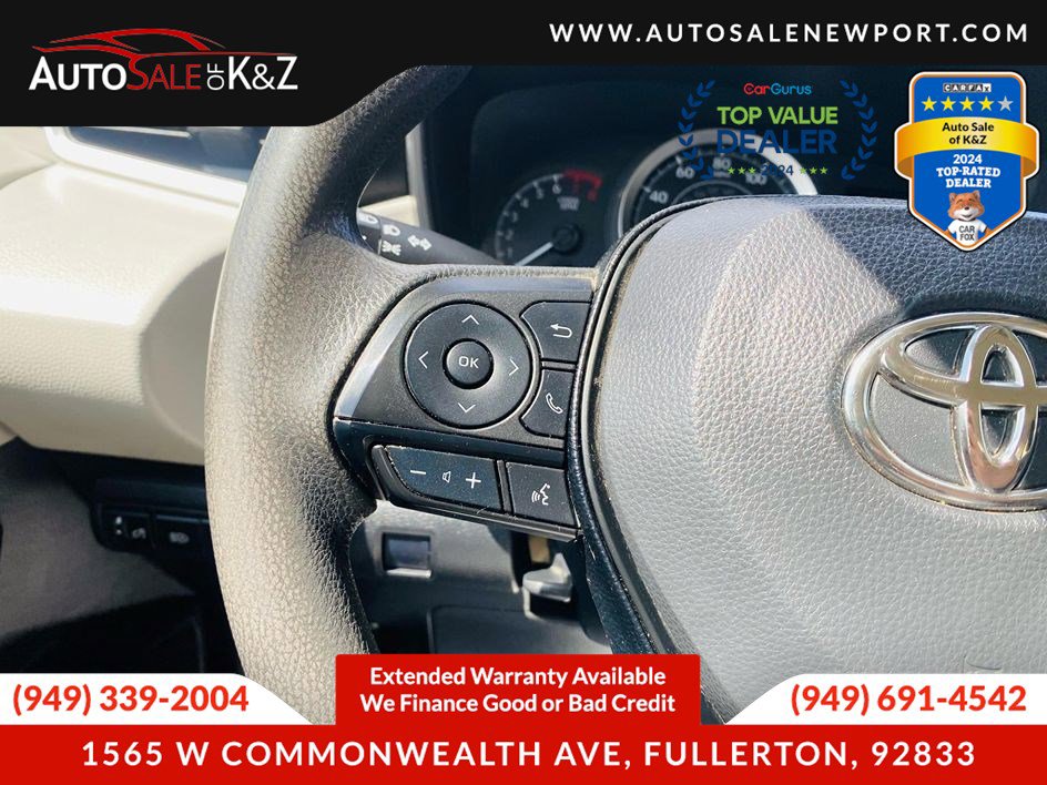 Used 2020 Toyota Corolla LE w/ Carpet Mat Package (TMS) FWD image 25