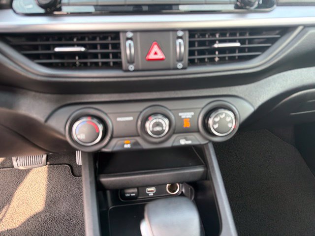Used 2023 Kia Forte LXS w/ LXS Technology Package FWD image 20