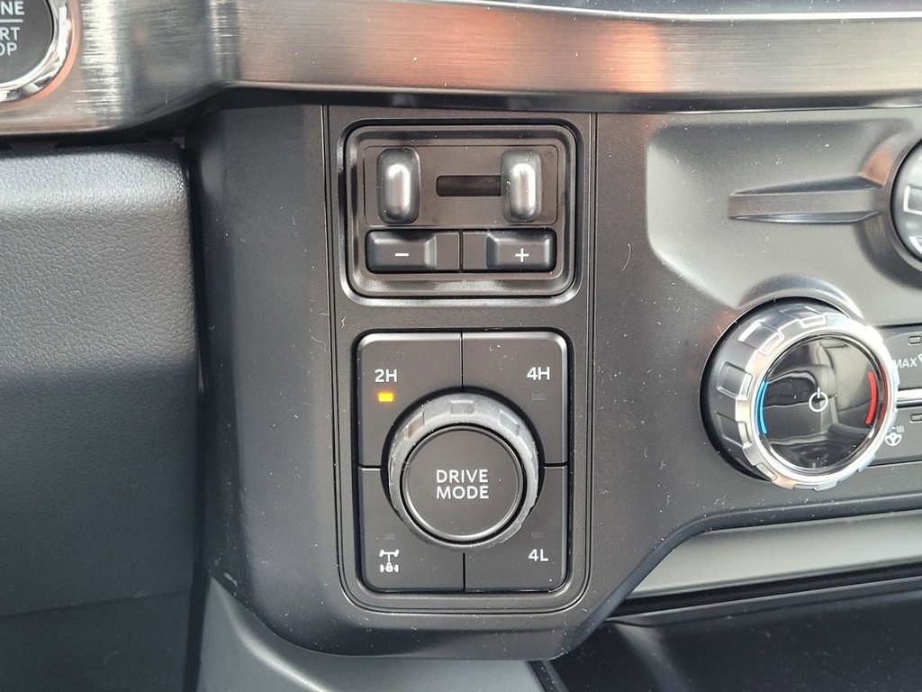 New 2026 Ford F350 Lariat w/ FX4 Off-Road Package image 46