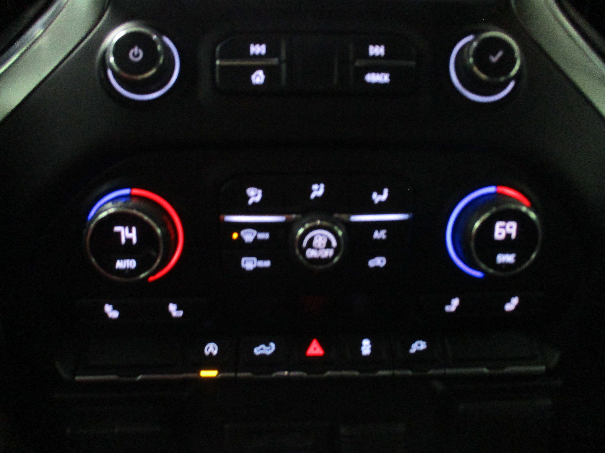 Used 2022 Chevrolet Silverado 1500 LT w/ Texas Edition Plus image 35