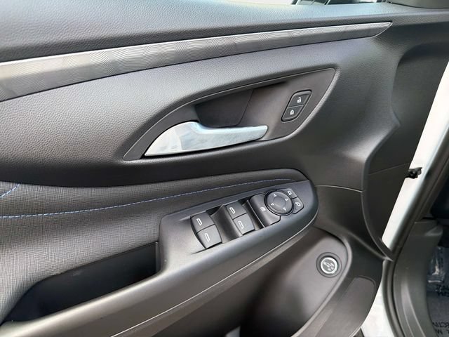 New 2026 Buick Envista Sport Touring w/ Convenience I Package FWD image 18