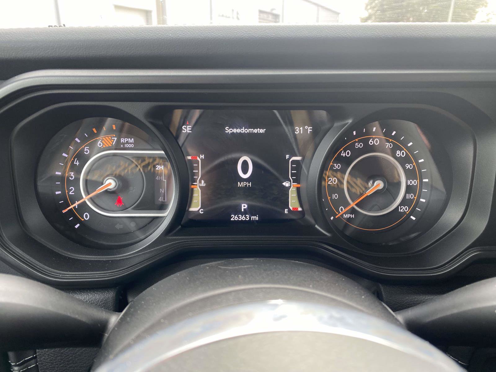 Used 2024 Jeep Wrangler Unlimited Sahara w/ Technology Group image 21