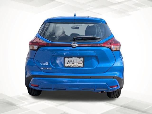 Certified 2025 Nissan Kicks Play S image 5