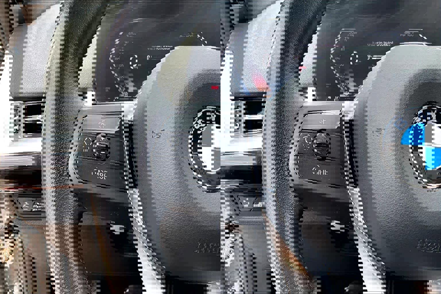 Used 2023 BMW X1 xDrive28i image 22