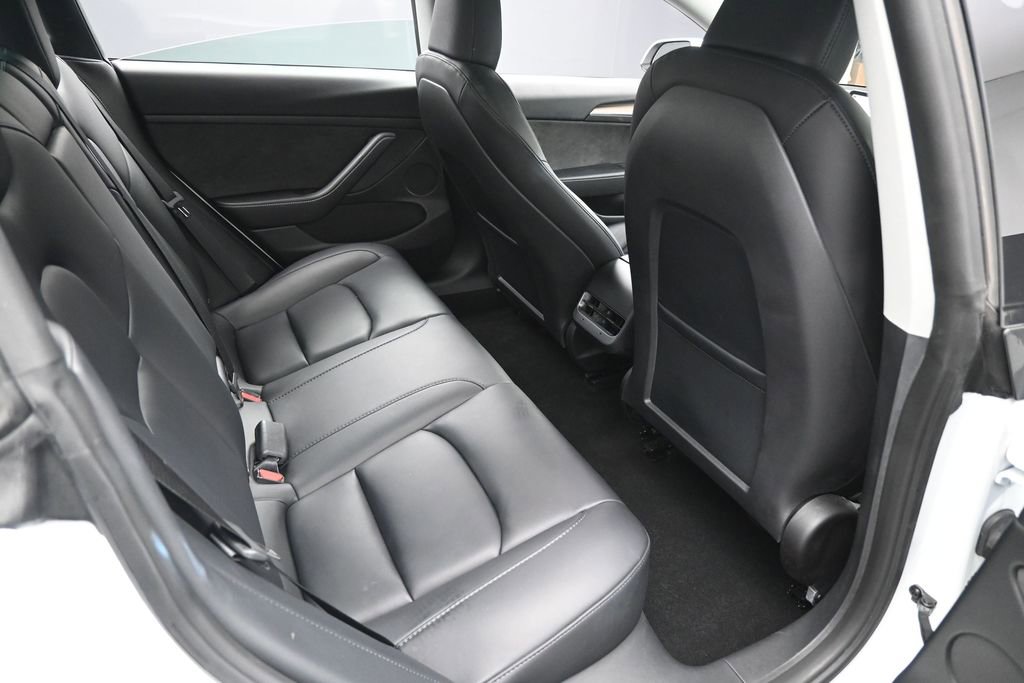 Used 2023 Tesla Model 3 Standard Range RWD image 32